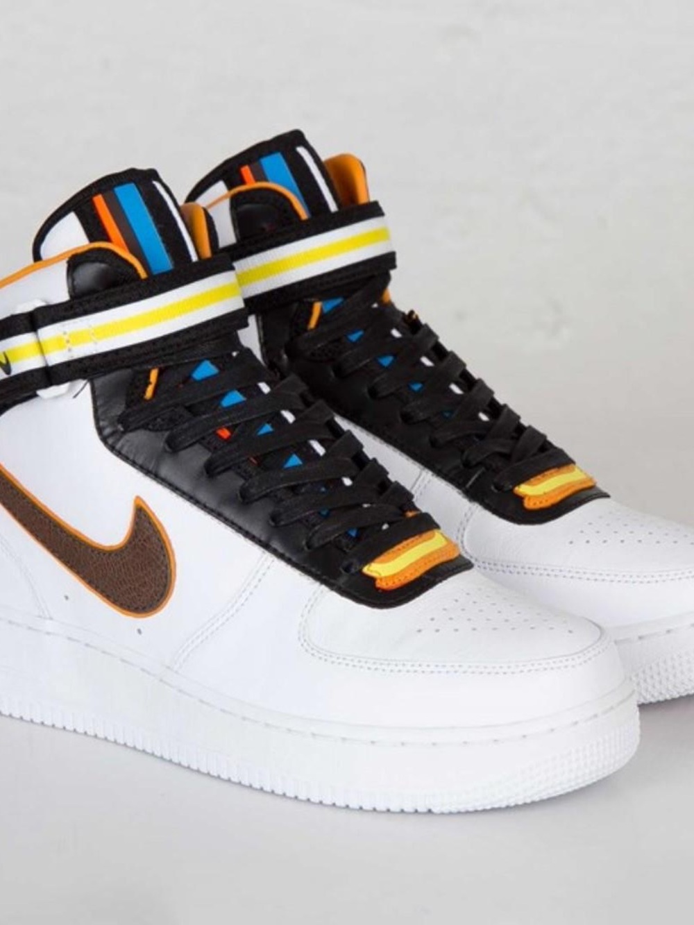 Riccardo Tisci Givenchy x Nike Air Force 1 Mid size 6 youth